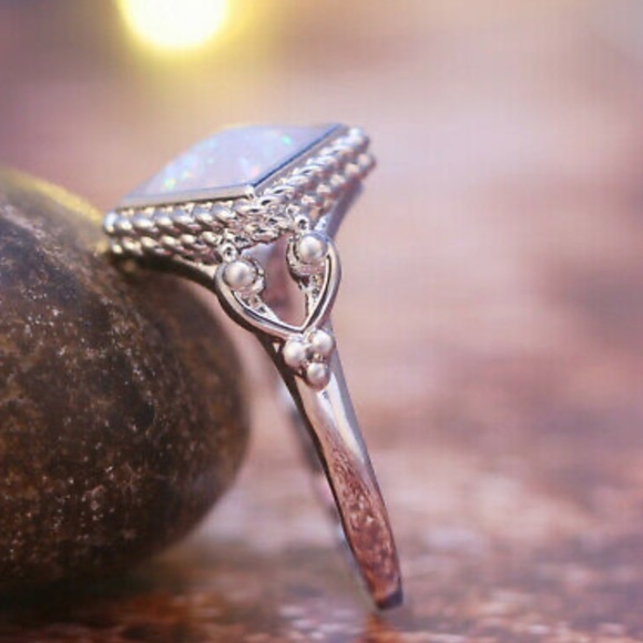 NEW 925 Sterling Silver Opal Stone Ring - Picture 2 of 7